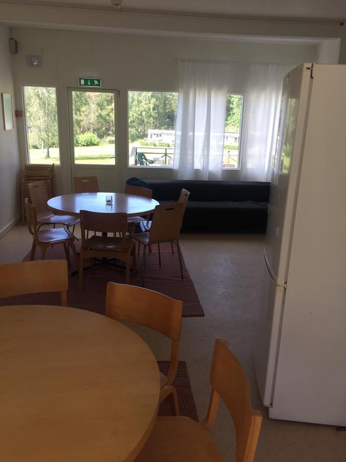 Haellestrand Seaview Apartment Stromstad Room photo